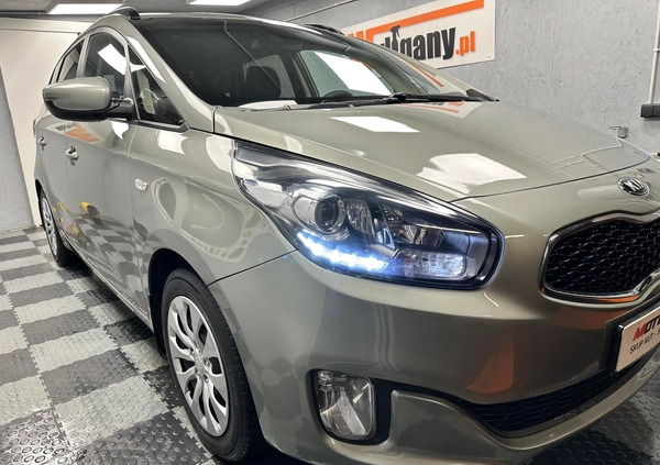 Kia Carens cena 34999 przebieg: 235643, rok produkcji 2017 z Sztum małe 436